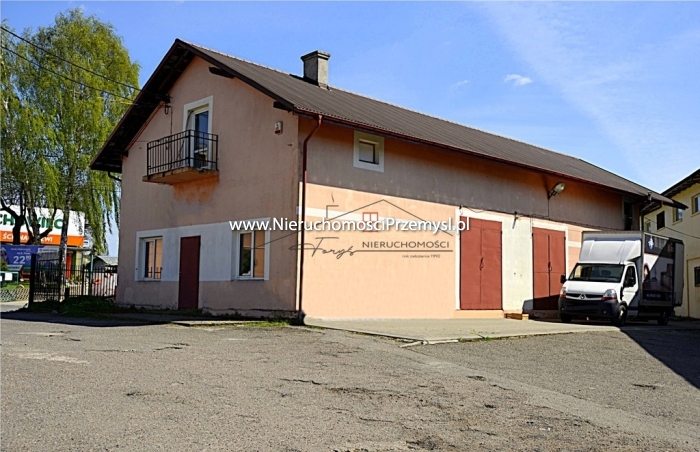 Obiekt komercyjny na wynajem o pow. 220 m2