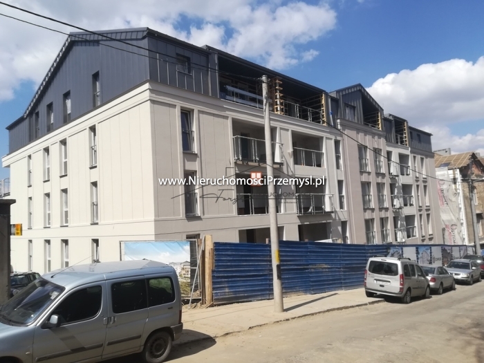 Obiekt komercyjny na sprzedaż o pow. 235 m2