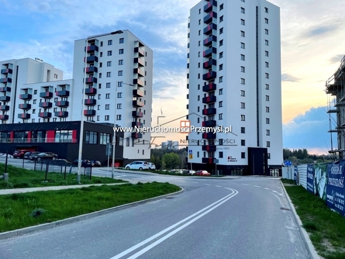 Obiekt komercyjny na wynajem o pow. 54 m2