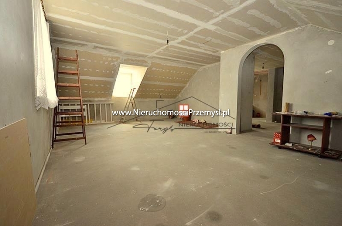 Dom na sprzedaż o pow. 256 m2