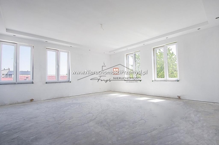 Obiekt komercyjny na wynajem o pow. 118 m2