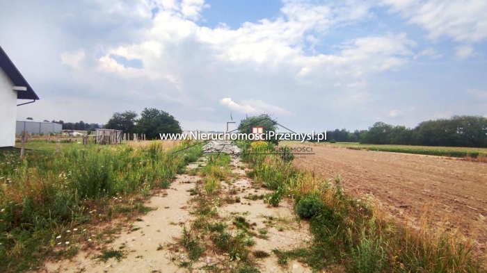 Działka na sprzedaż o pow. 1000 m2