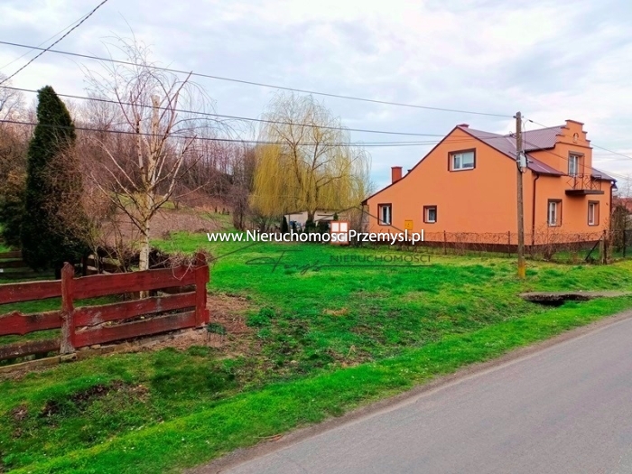 Działka na sprzedaż o pow. 1800 m2