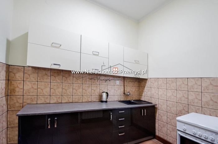 Obiekt komercyjny na wynajem o pow. 300 m2