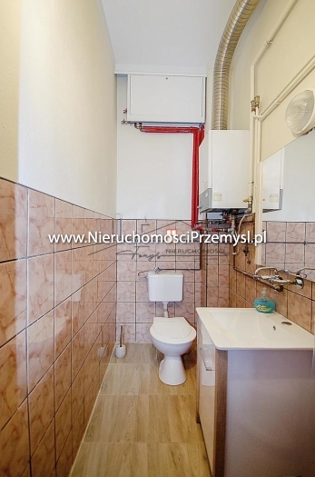 Obiekt komercyjny na wynajem o pow. 300 m2