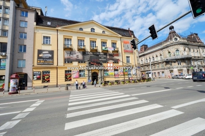 Obiekt komercyjny na wynajem o pow. 294 m2