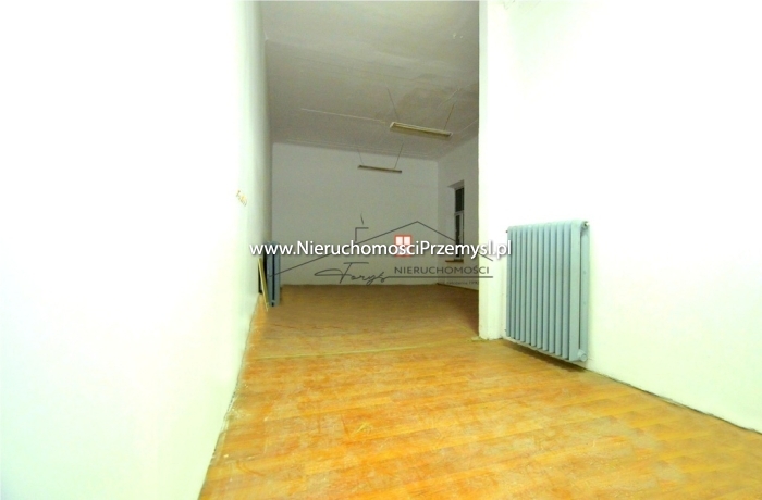 Obiekt komercyjny na wynajem o pow. 294 m2