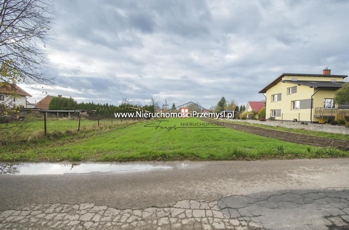 Działka na sprzedaż o pow. 1417 m2