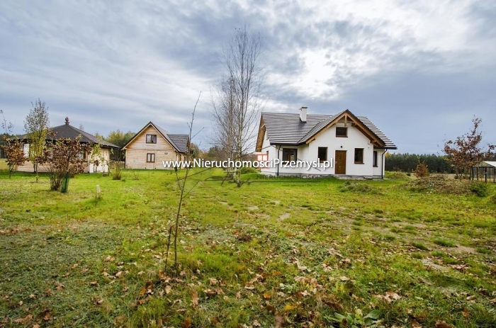 Dom na sprzedaż o pow. 210 m2