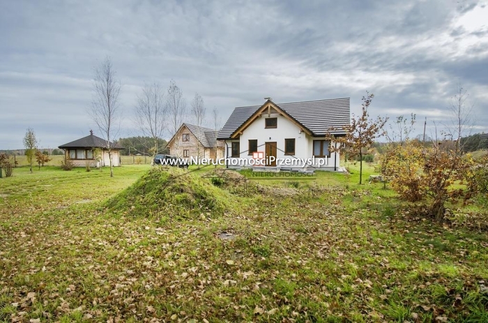 Dom na sprzedaż o pow. 210 m2