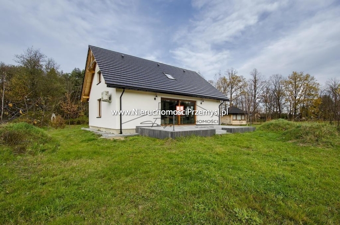 Dom na sprzedaż o pow. 210 m2