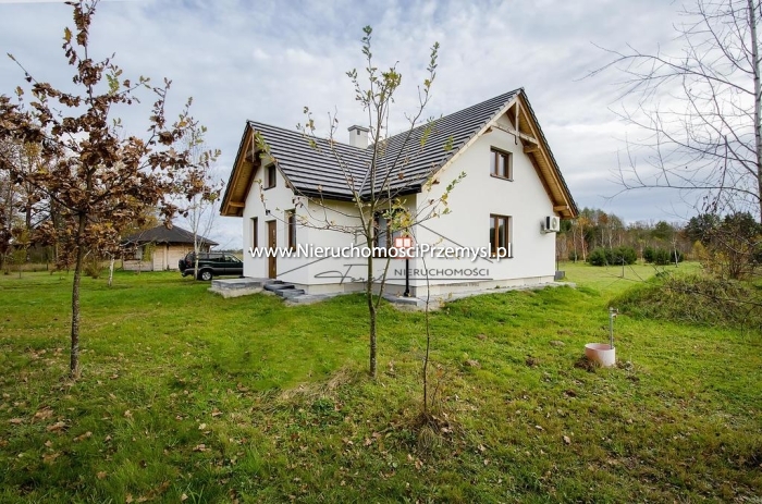 Dom na sprzedaż o pow. 210 m2