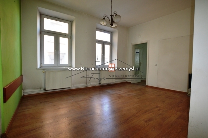 Obiekt komercyjny na wynajem o pow. 300 m2