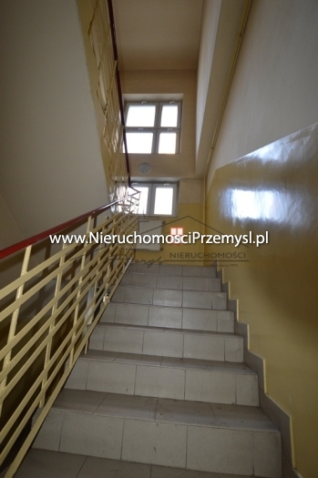 Obiekt komercyjny na wynajem o pow. 300 m2