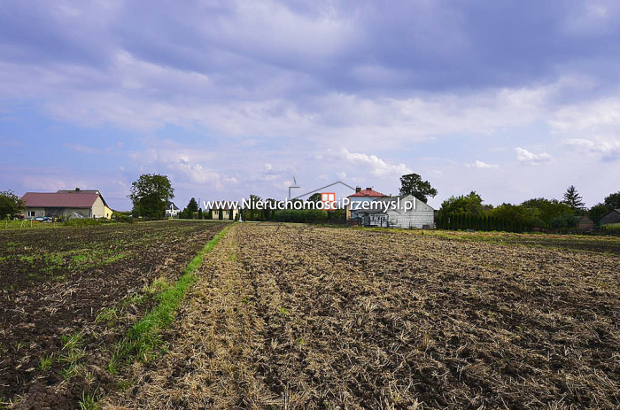 Działka na sprzedaż o pow. 1515 m2