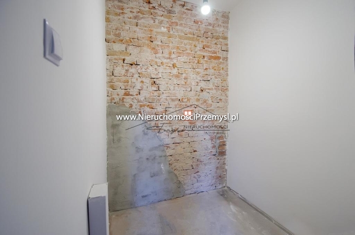 Obiekt komercyjny na wynajem o pow. 74 m2