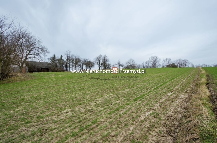 Działka na sprzedaż o pow. 1438 m2
