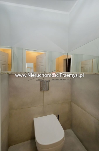 Obiekt komercyjny na wynajem o pow. 39 m2