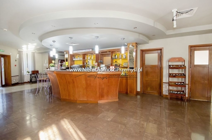 Obiekt komercyjny na sprzedaż o pow. 2166 m2