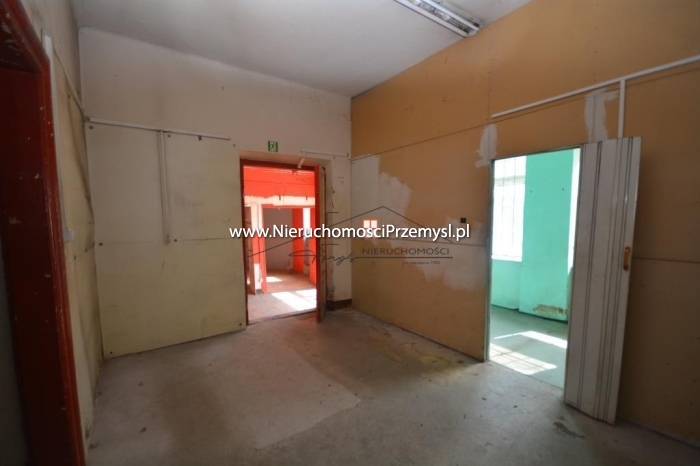 Obiekt komercyjny na wynajem o pow. 71 m2