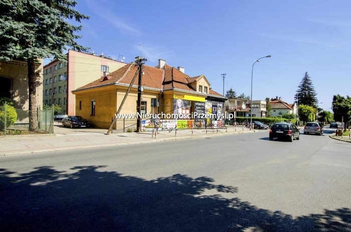 Obiekt komercyjny na sprzedaż o pow. 130 m2