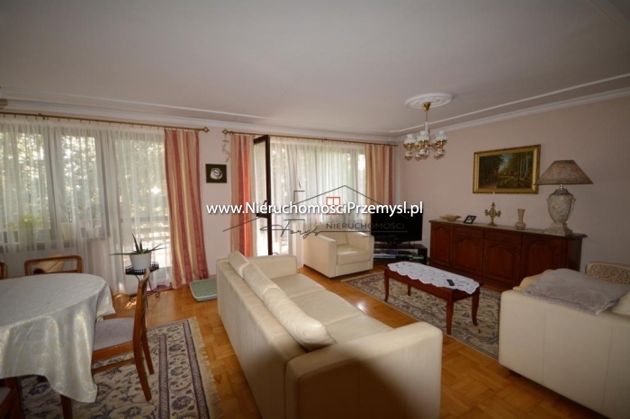 Dom na sprzedaż o pow. 220 m2